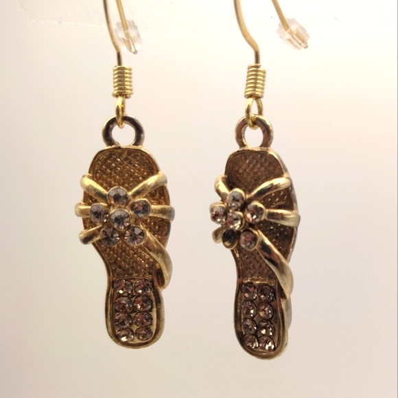 Earrings - Picture 3 of 4